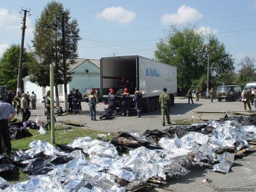 Beslan-09-2004_24