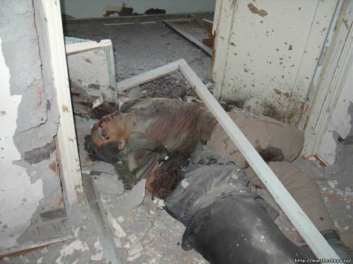 Beslan-09-2004_70